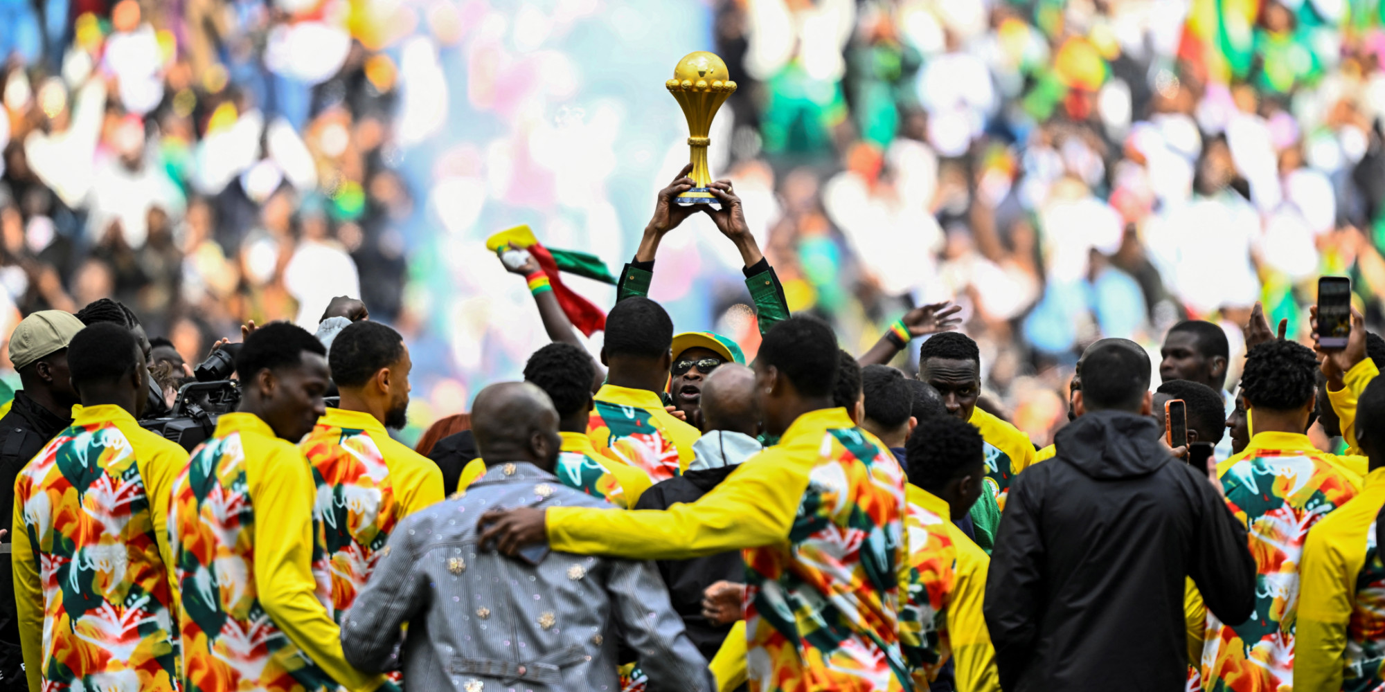 الجماهير المغربية تعبر عن استيائها من عدم تفاعل لاعبي المنتخب خلال المواجهة مع السنغال