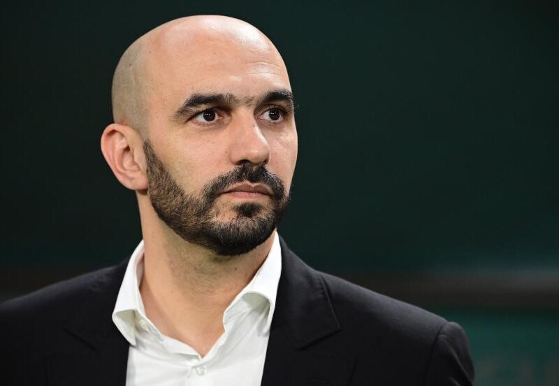 الركراكي يقترب من تولي مهمة تدريب المنتخب السعودي في مونديال 2026 بعد نجاحاته الأخيرة مع المنتخب المغربي