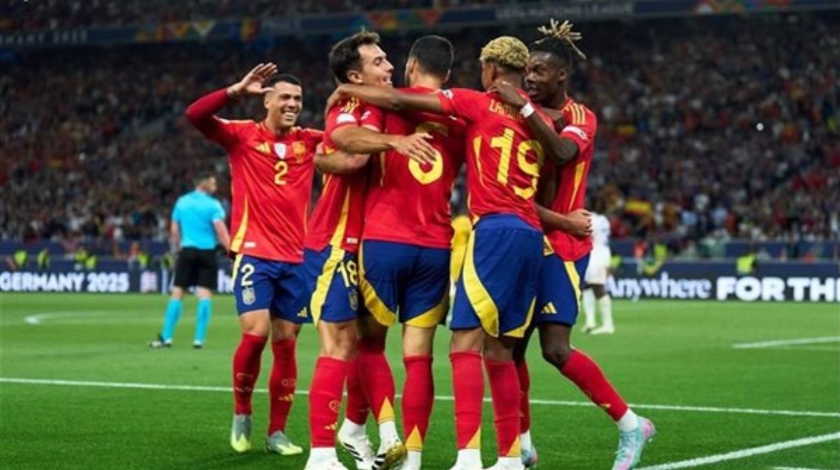 القوة الضاربة تزين تشكيل إسبانيا في ودية اليوم أمام منتخب مصر الشقيق في مواجهة مرتقبة ومثيرة