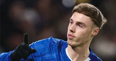 بايرن ميونيخ يراقب وضع بالمر في تشيلسي وسط تنافس مثير مع مانشستر يونايتد وريال مدريد على الصفقة