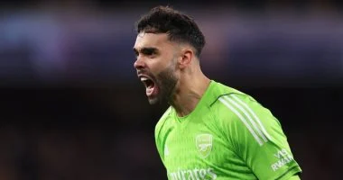 دافيد رايا يتأهب لحراسة عرين منتخب أسبانيا في مواجهة مرتقبة ضد منتخب مصر غداً في مباراة مثيرة