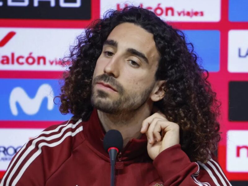 كوكوريا يعبر عن أمله في العودة إلى برشلونة بينما يستعد لمواجهة مصر مع المنتخب الإسباني