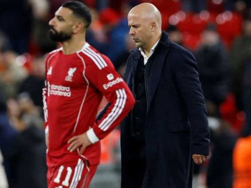 آرني سلوت يتحدث عن رحيل صلاح من ليفربول ويؤكد أنه سيفاجأ إذا لم يوضح الأسباب بنفسه