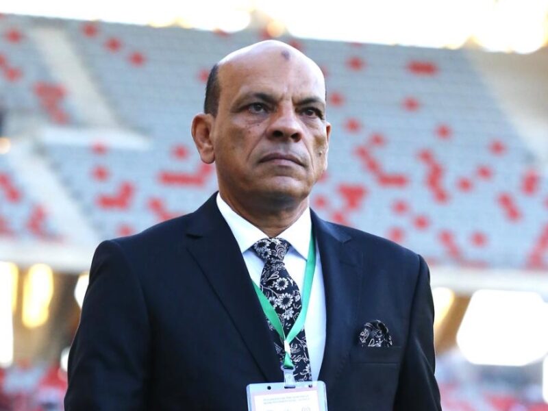 أبو ريدة يتخذ قرارًا صارمًا بإحالة السيد مراد إلى التحقيق بعد أزمة الشارات المثيرة للجدل في الساحة الرياضية