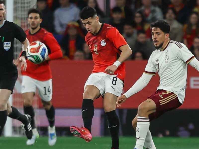 أبو مسلم يهاجم رئيس بعثة المنتخب بعد فضيحة حسام حسن في المباراة الودية الأخيرة بطريقة غير مسبوقة