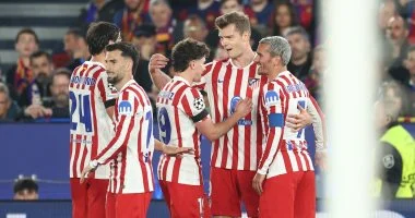 أتلتيكو مدريد يحقق انتصارا رائعا على برشلونة بهدفين دون رد ويقترب من نصف نهائي دوري الأبطال