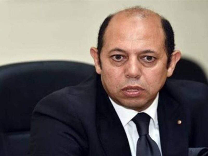 أحمد سليمان يؤكد أن الأهلي يدفع ثمن تحريض لاعب الزمالك على التمرد والرحيل بطريقة غير متوقعة