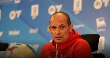 أليجري يعلن عن شروطه الحاسمة للبقاء مع ميلان الإيطالي في الموسم القادم وسط توقعات جماهيرية كبيرة