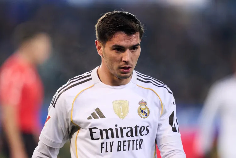 إبراهيم دياز يواجه خطر الغياب عن المباراة المرتقبة أمام بايرن ميونيخ في قمة الدوري الألماني