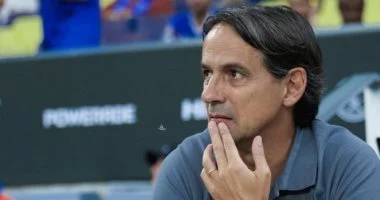 إنزاجي يوجه انتقادات للاعبي الهلال بسبب إهدار الفرص ويؤكد ضرورة التحسن لتحقيق الانتصارات في المباريات القادمة