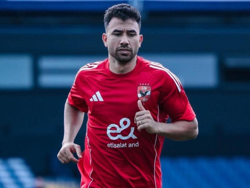 الأهلي يتهم الحكم محمود وفا بتجاوزات لفظية واعتداء على تريزيجيه في خمس وقائع مثيرة للجدل