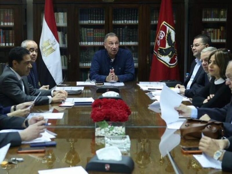 الأهلي يوسع استثماراته ويستعد لامتلاك شركة سياحية لتعزيز تواجده في القطاع السياحي المحلي والدولي