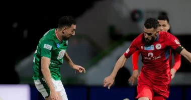 الاتفاق السعودي يخطط لعدم تجديد عقد أحمد حسن كوكا بعد الأداء المتواضع في الموسم الحالي