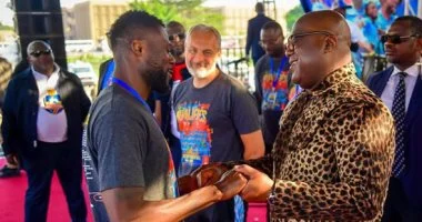 الرئاسة الكونغولية تلتزم بمنح منزل وسيارة لكل لاعب بعد التأهل التاريخي لكأس العالم 2026