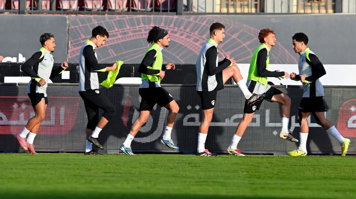 الزمالك يزيد من الحمل البدني ويستعيد عمر جابر استعدادا لمواجهة بيراميدز المهمة في الدوري المصري