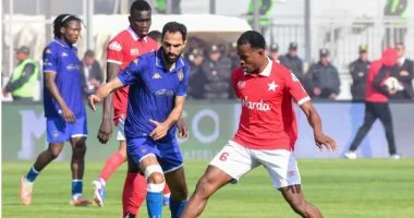 النجم الساحلي يواجه الترجي والأفريقي يضع عرش عملاق تونس في خطر خلال قمة مثيرة للكرة التونسية