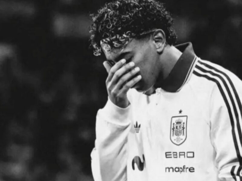 انتقادات شديدة في إسبانيا ضد هتافات الجمهور العنصرية عقب مباراة مصر تثير جدلاً واسعاً في الأوساط الرياضية