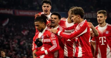 بايرن ميونيخ يتعادل مع بي إس جي في قمة مثيرة انتهت بالشراكة 2-2 والسباق على اللقب يشتعل