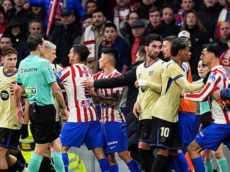 برشلونة يطمح إلى تحقيق انتفاضة كروية جديدة أمام أتلتيكو مدريد في غمار منافسات دوري الأبطال الأوروبي