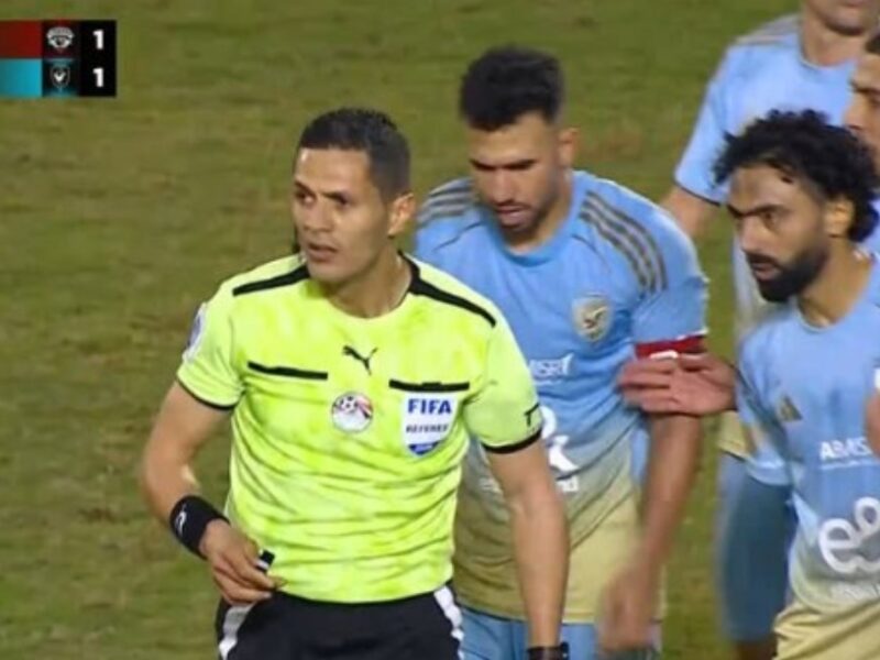 شوبير يصف الأزمة الحالية بين الأهلي واتحاد الكرة بأنها فوضى غير مبررة تؤثر على مستقبل كرة القدم المصرية