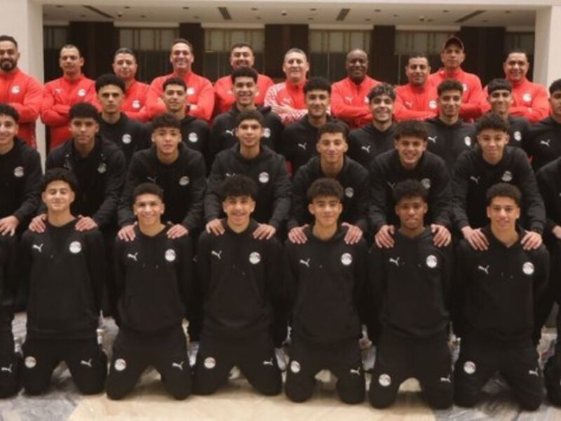 بعثة منتخب الناشئين تتوجه إلى القاهرة بعد التأهل المميز لبطولة أمم أفريقيا وسط استقبال حافل من الجماهير