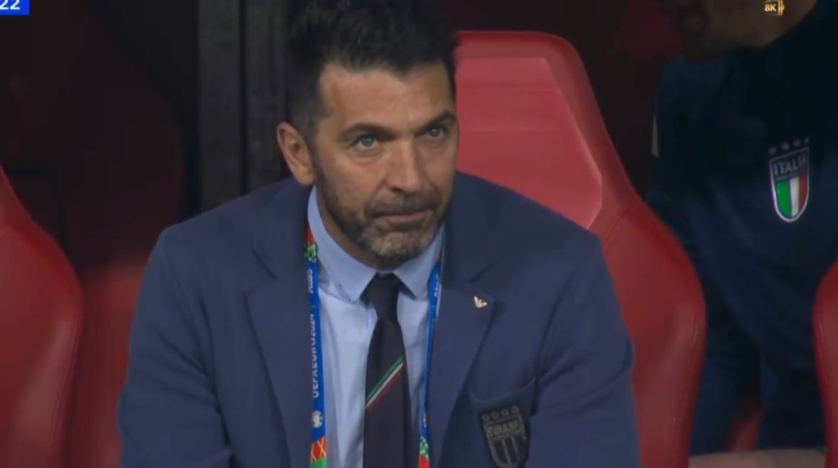 بوفون يحسم مصيره مع المنتخب الإيطالي بعد الإخفاق في تحقيق حلم المونديال الدولي المرتقب