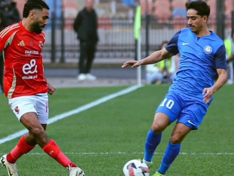 تاريخ مواجهات الأهلي وسموحة يشهد لحظات حاسمة وأحداث مثيرة قبل اللقاء المرتقب اليوم في الدوري المصري