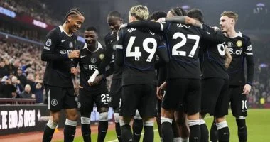 تشكيل مباراة قمة الدوري الإنجليزي بين تشيلسي ومانشستر يونايتد يتضمن أبرز اللاعبين واستراتيجيات الفريقين