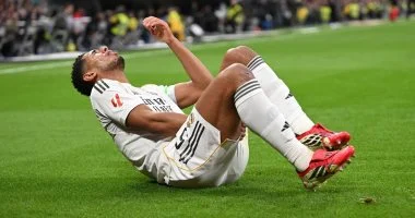 تعليق الآمال على مشاركة بيلينجهام مع ريال مدريد في مواجهة بايرن ميونيخ بدوري أبطال أوروبا وسط الشكوك المتزايدة