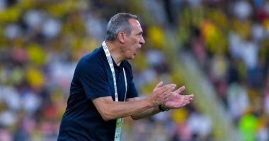 جورجيوس دونيس يقترب بخطوات واثقة من تولي قيادة منتخب السعودية في كأس العالم القادمة