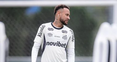 القضاء الإسباني يبرئ نيمار ومسؤولي برشلونة من تهم الاحتيال في قضية مثيرة للجدل أدمت الأوساط الرياضية