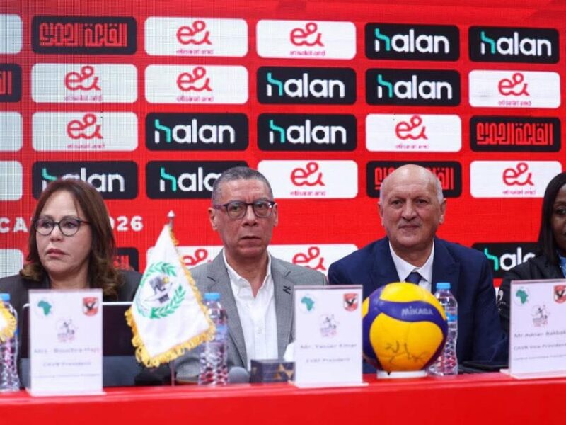 رئيس اتحاد الطائرة يؤكد ثقته الكبيرة في قدرة الأهلي على تنظيم بطولة إفريقيا بروح رياضية مميزة ومشرفة