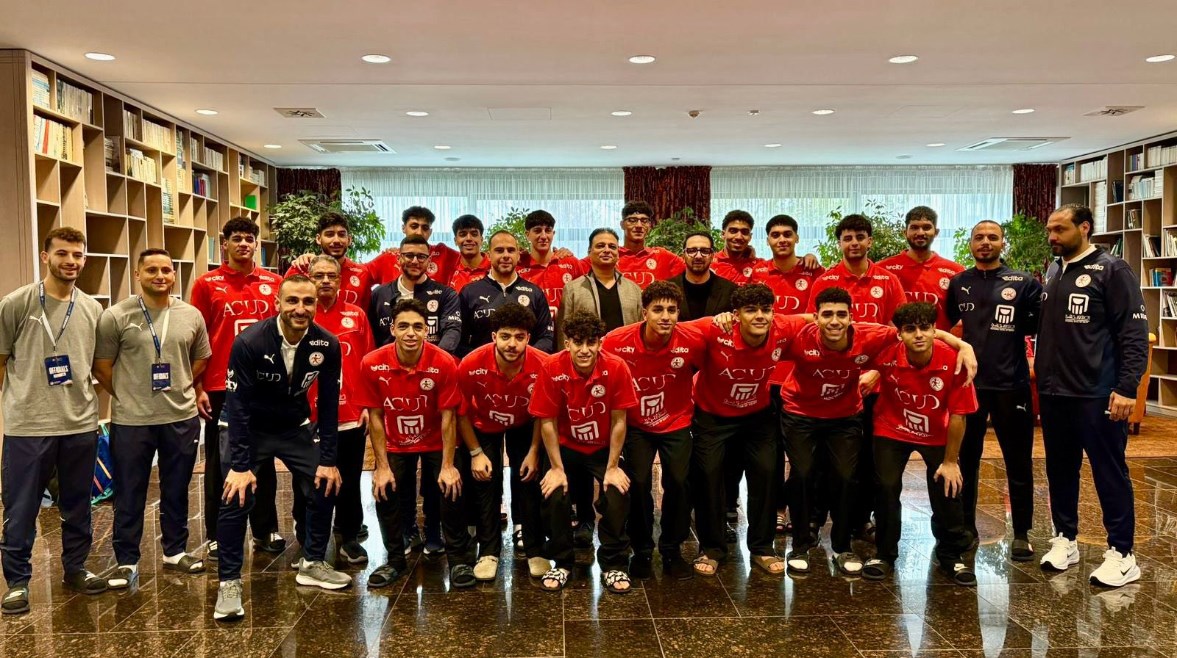 سفير مصر في سلوفاكيا يزور بعثة منتخب اليد 2008 ويعبر عن إعجابه بالأداء العالمي المتميز والمشرف للفرق