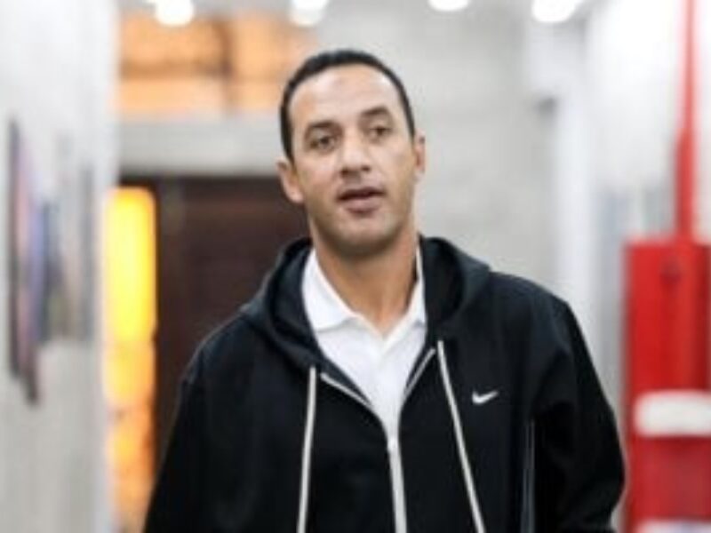 سموحة يعلن تجديد عقد مدربه في خطوة استراتيجية تعزز مسيرته ضمن المنافسة على الألقاب الكبرى القادمة