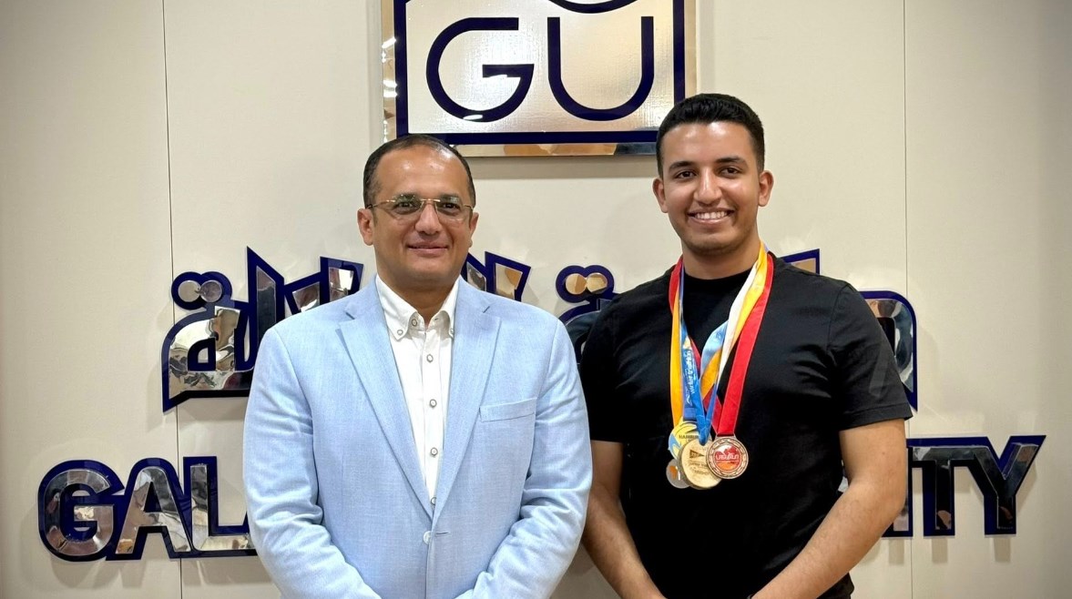 سيف إسماعيل بطل مصري أحدث ثورة في عالم الذهب وأعاد تعريف معنى النجاح في الصناعة المصرية