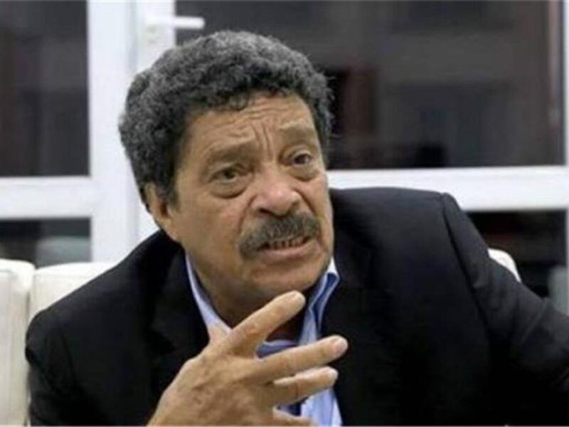 شطة يوجه انتقادات حادة لكاف ويؤكد أن السيطرة المغربية تتسبب في ظلم الأهلي والهلال في الساحة الرياضية