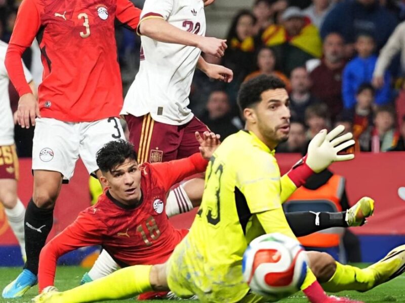 شوبير يكشف تفاصيل مثيرة عن مستقبل نجله مصطفى مع الأهلي واحتمالات اهتمام الأندية الأوروبية به في الفترة المقبلة