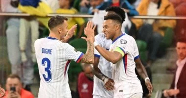 فرنسا تتصدر تصنيف فيفا الجديد ويبرز تألق مصر والمغرب في الأجواء الكروية مع تراجع إسبانيا والأرجنتين