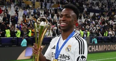 فينيسيوس يؤكد صعوبة مواجهة بايرن ميونخ بينما يطمح للبقاء طويلا مع ريال مدريد في التحديات المقبلة