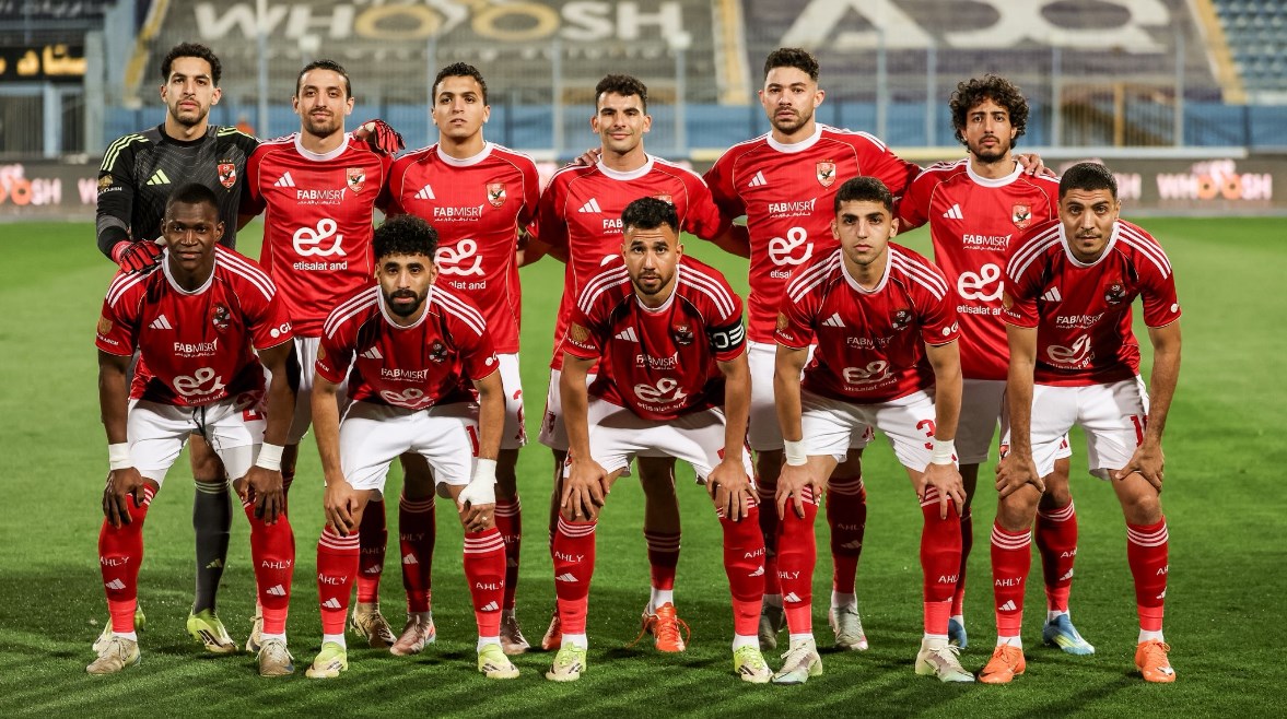 توروب يثني على الأداء المميز لنجمي الأهلي بعد ثلاثية الفوز الساحق على الزمالك في قمة المباريات