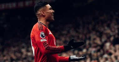 كاسيميرو يقترب من الانضمام إلى ليونيل ميسي في الدوري الإسباني بعد رفض عرض مغر من الدوري السعودي