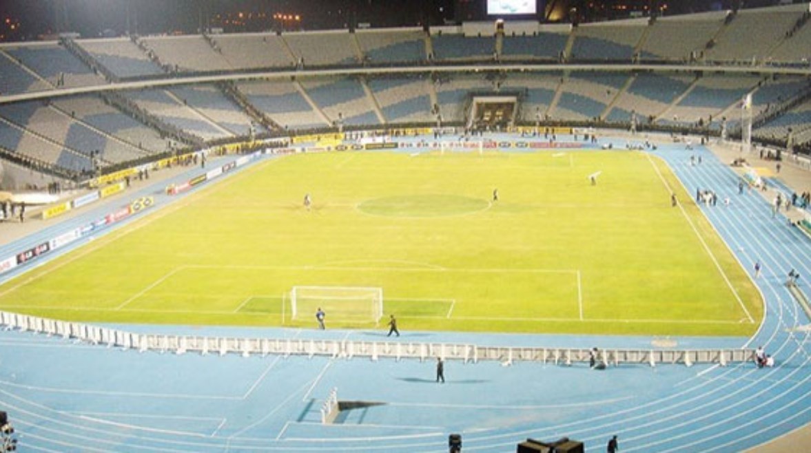 كاف يعلن رسميًا اعتماد 4 ملاعب مصرية بتصنيفات متعددة لتعزيز مستوى البطولة وتحفيز الجماهير