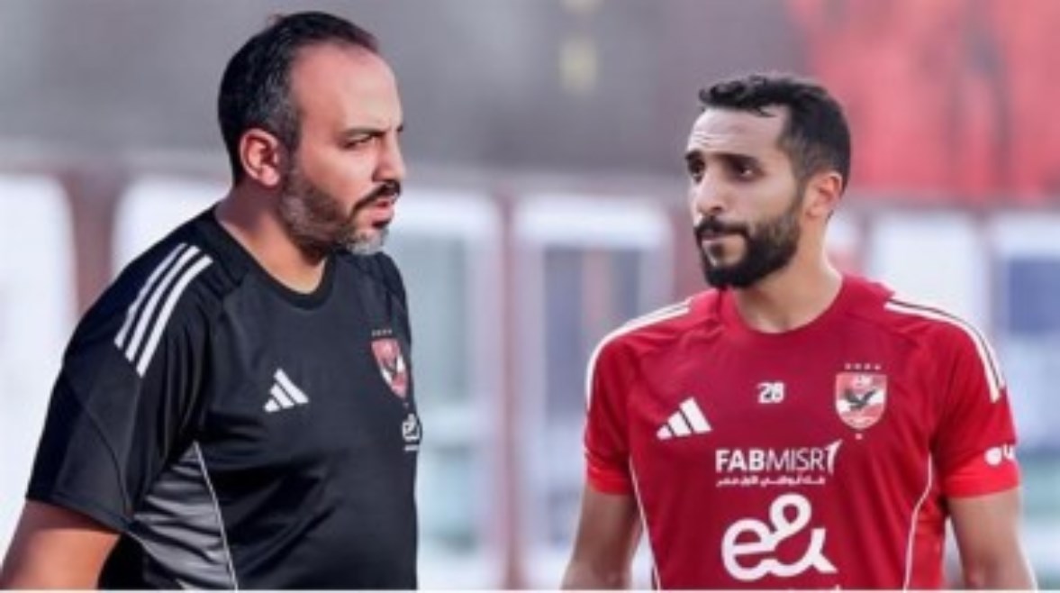 كريم فؤاد يعبّر عن رأيه في أداء الأهلي خلال مباراتي بيراميدز والزمالك في الدوري المصري
