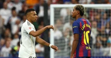 كلاسيكو برشلونة ضد ريال مدريد يشتعل في الدوري الإسباني يوم 10 مايو في مواجهة مثيرة بين الكبار