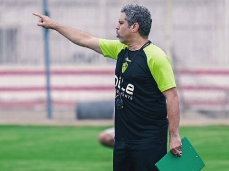 كواليس مثيرة من اللقاء الحماسي بين معتمد جمال ولاعبي الزمالك قبيل المواجهة المرتقبة ضد شباب بلوزداد