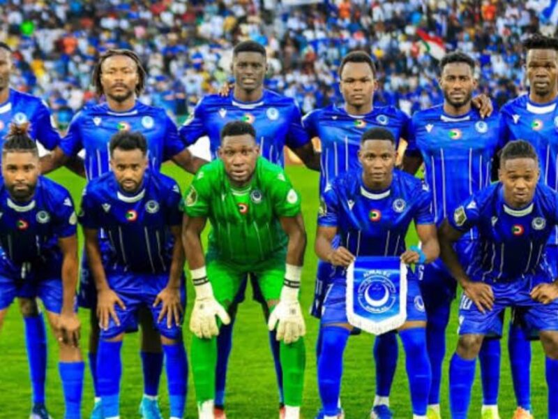 لجنة الانضباط في كاف تختار الصمت أمام شكوى الهلال ضد نهضة بركان وتعزز حالة الجدل الكروية