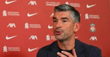 ليفربول يتمسك بمديره الرياضي ويرفض عرض الهلال السعودي لضمّه في خطوة مفاجئة تثير الجدل