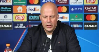 ليفربول مطالب بتقديم أداء استثنائي في آنفيلد قبل مواجهة باريس سان جيرمان في قمة أوروبا المرتقبة