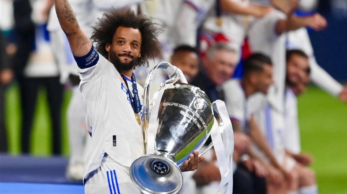 مارسيلو يتحدث عن التحدي الأكبر بين ميسي ورونالدو ويكشف عن اللاعب الذي يصعب مواجهته فردياً