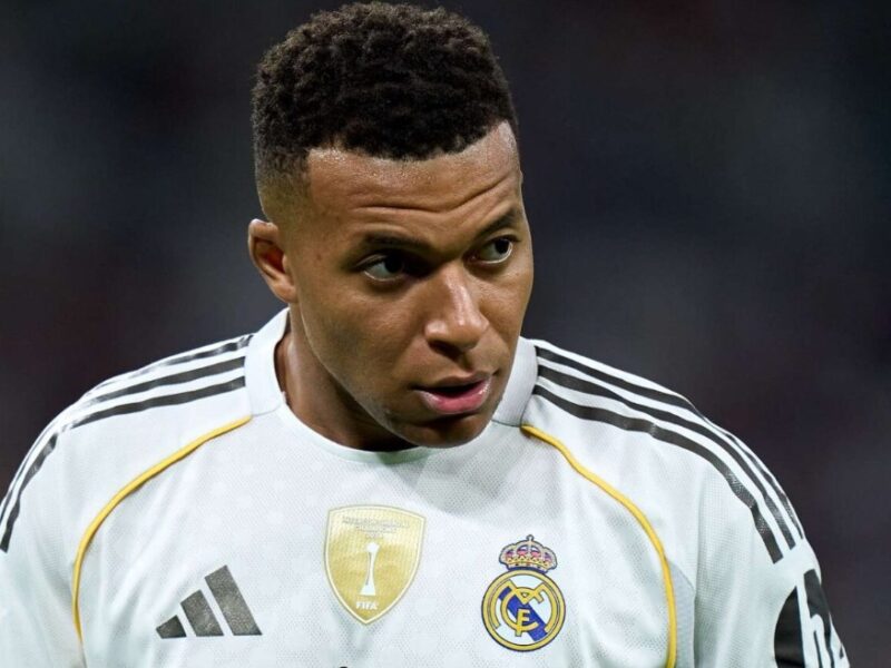 مبابي يشعل أجواء الليجا وريال مدريد يعلن عن استيائه من التحكيم بعد التعادل مع جيرونا